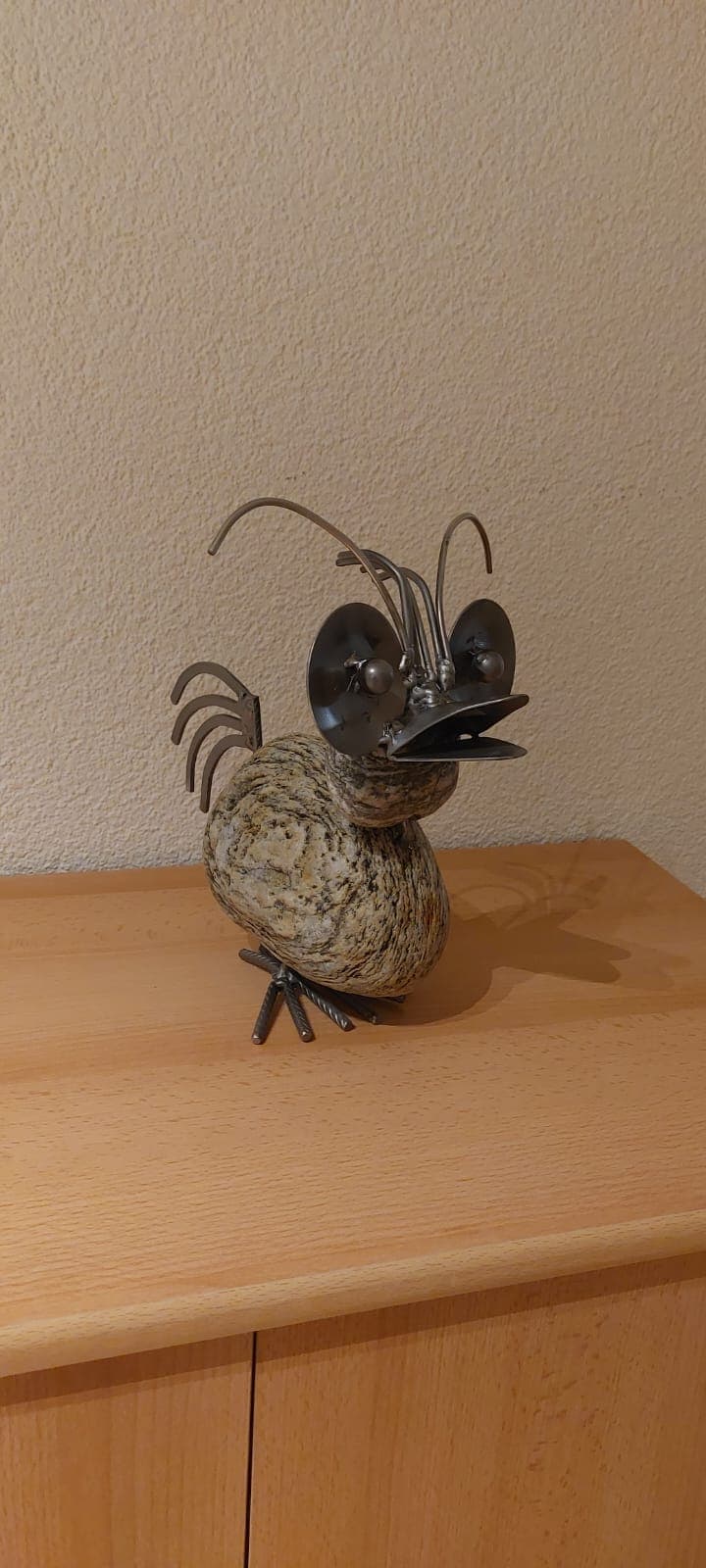Metallkunstwerk von Nik Kläusler aus Bönigen – Inspiration für Auftragsarbeiten