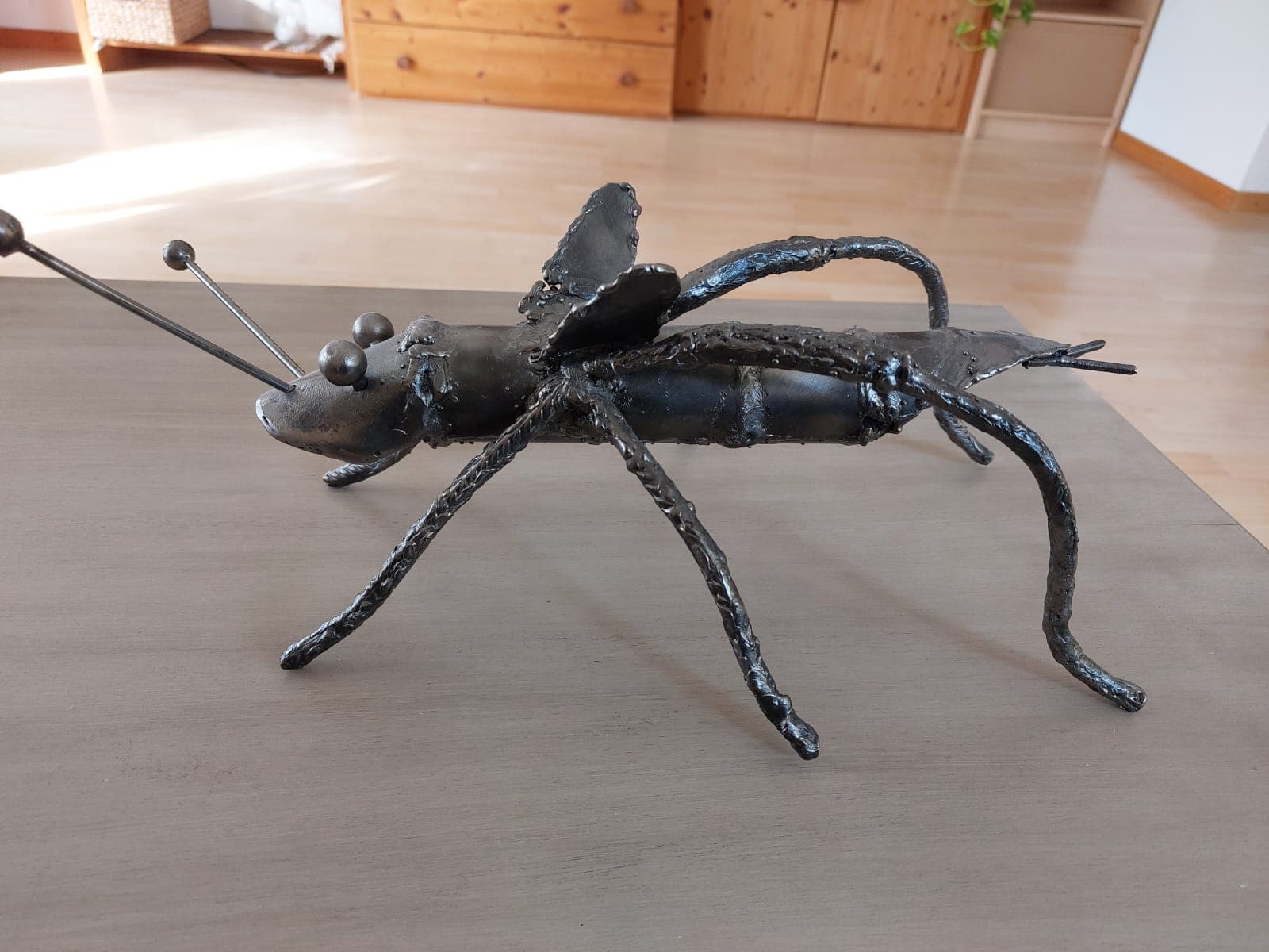 Metallkunstwerk von Nik Kläusler aus Bönigen – Inspiration für Auftragsarbeiten