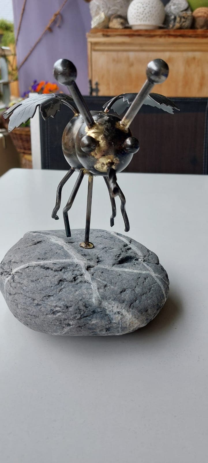 Metallkunstwerk von Nik Kläusler aus Bönigen – Inspiration für Auftragsarbeiten