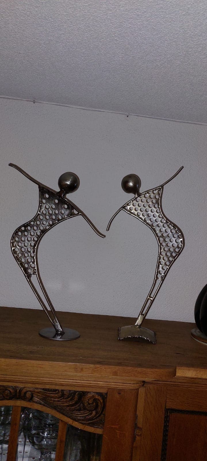 Metallkunstwerk von Nik Kläusler aus Bönigen – Inspiration für Auftragsarbeiten